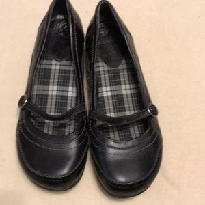 Mudd “Cafe” black flats, 8